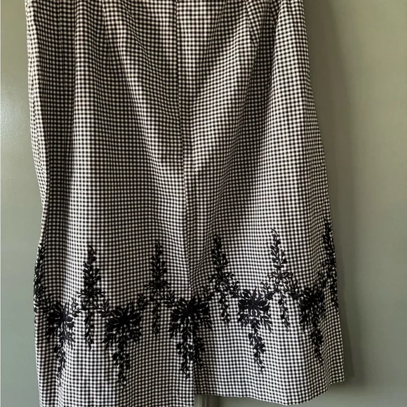 Karen Kane Gingham Skirt with Embroidered  Accents - Picture 4 of 6